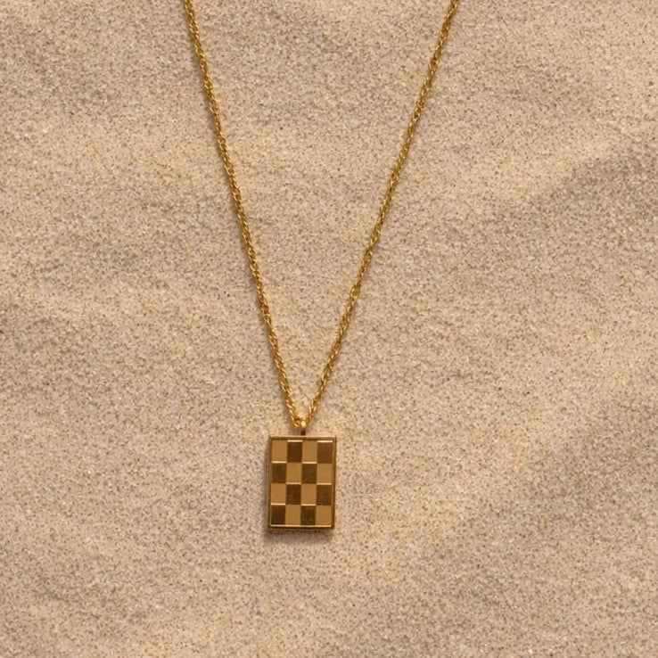 Luxe Gold Necklace with Checkered Pendant