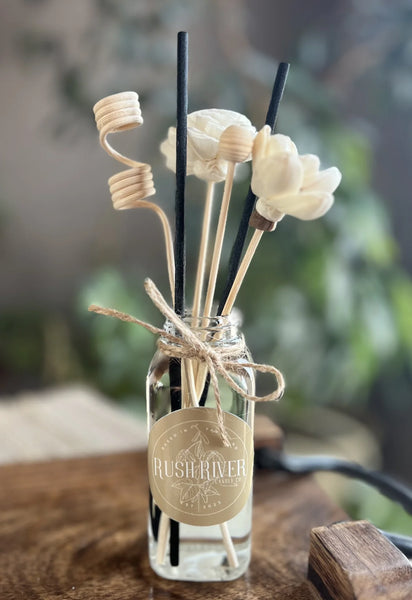 Rush River Candle Company Reed Diffuser with flower reeds